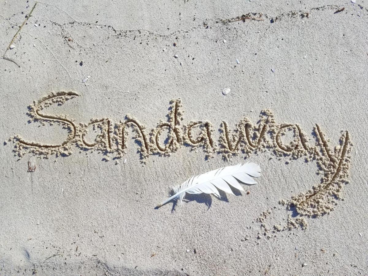 Sandaway Suites & Beach Oxford Buitenkant foto