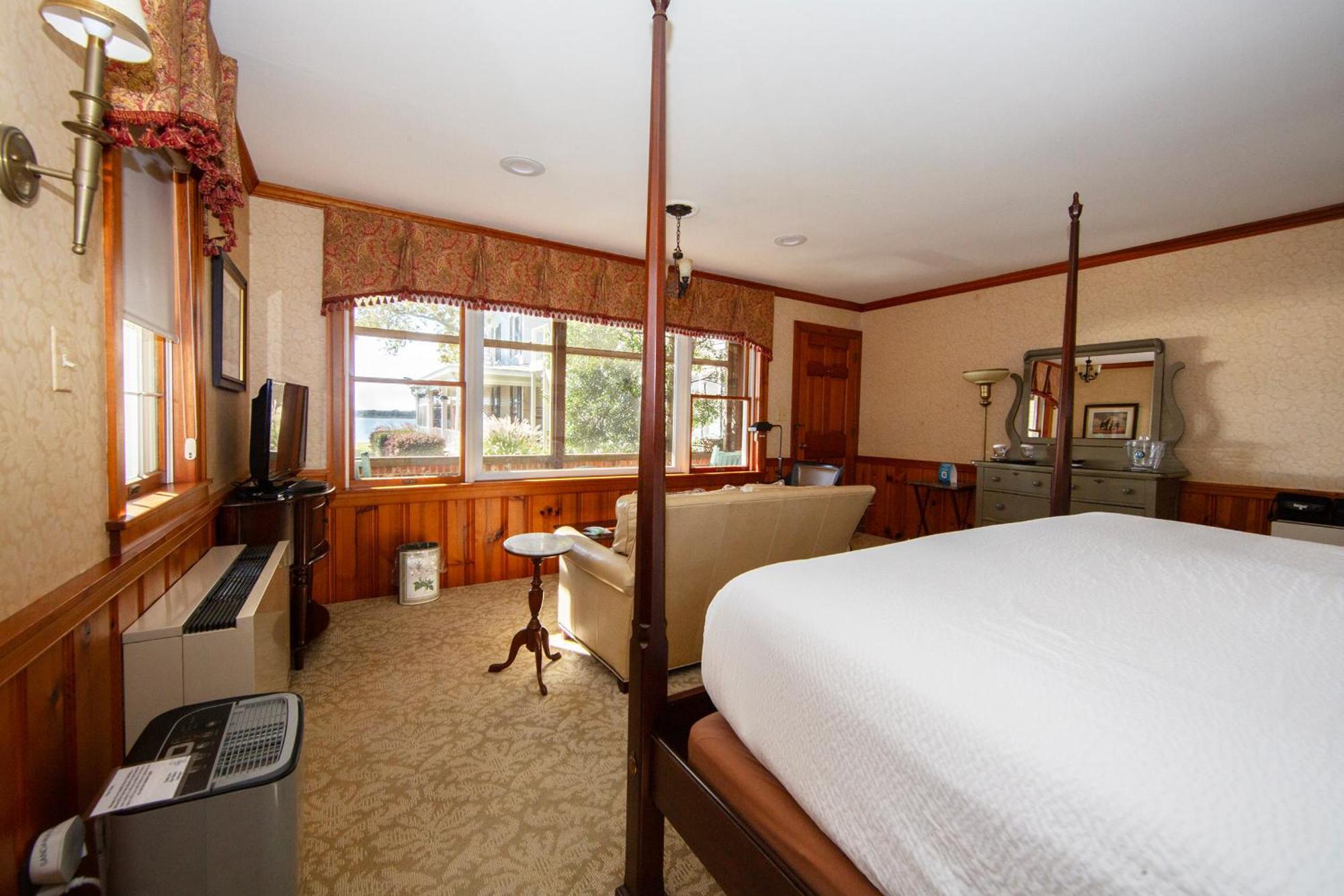 Sandaway Suites & Beach Oxford Buitenkant foto